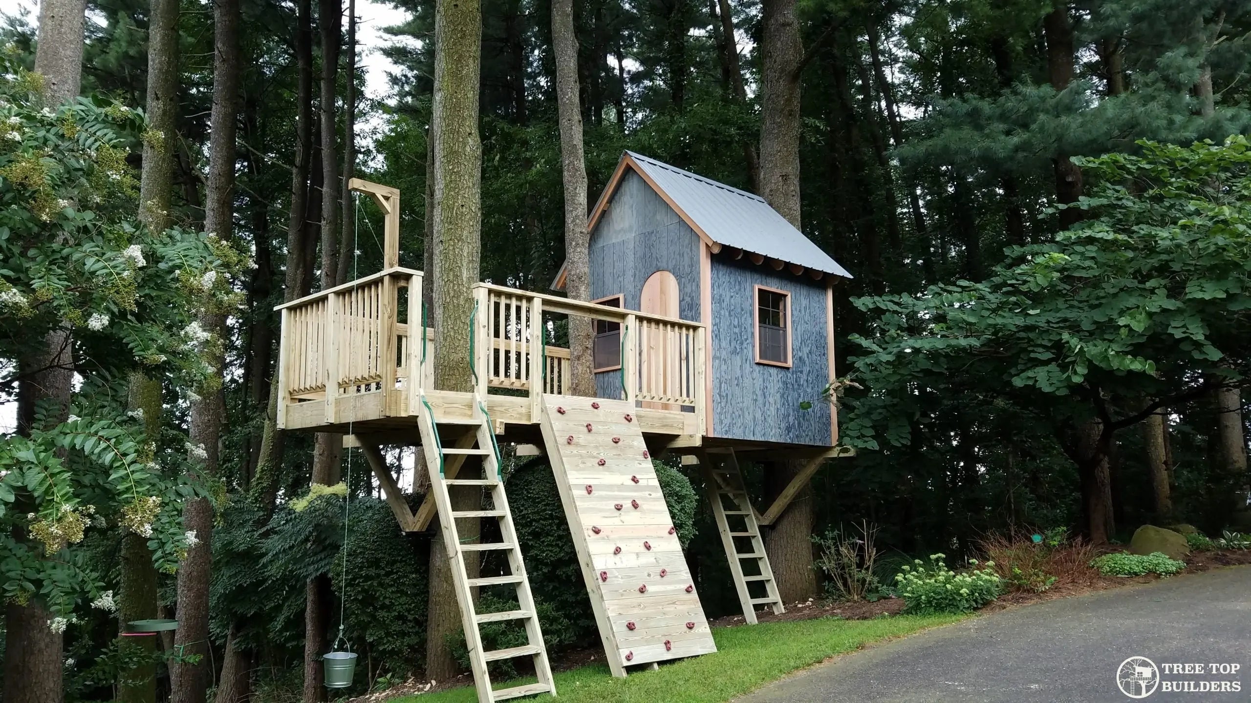 Tree Top Builders7 - Pennsylvania Treehouse