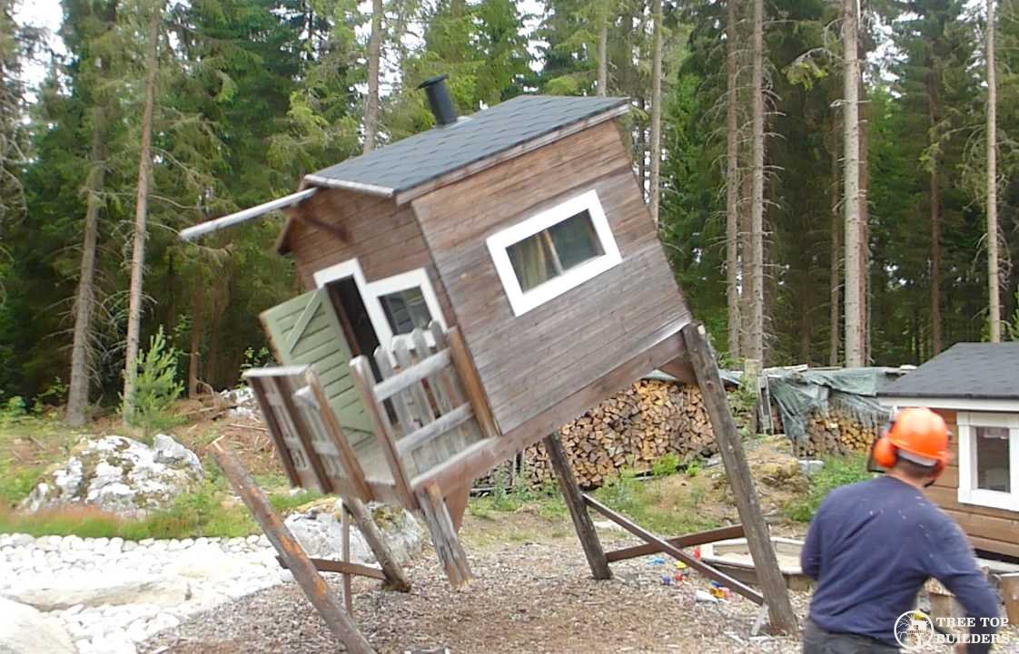 How “NOT” to Build a Tree House How “NOT” to Build a Tree House