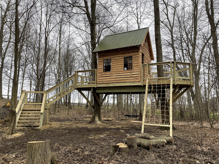 Basic Backyard Treehouses - Tree Top Builders